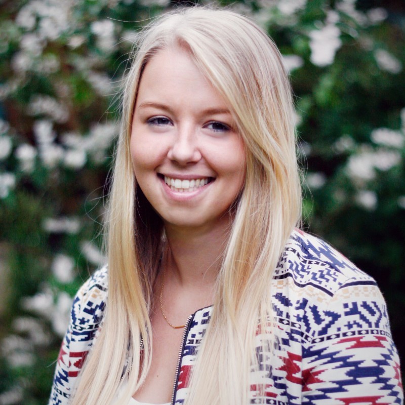 Julia, Team Lead Paid Social, @Celebrate Company